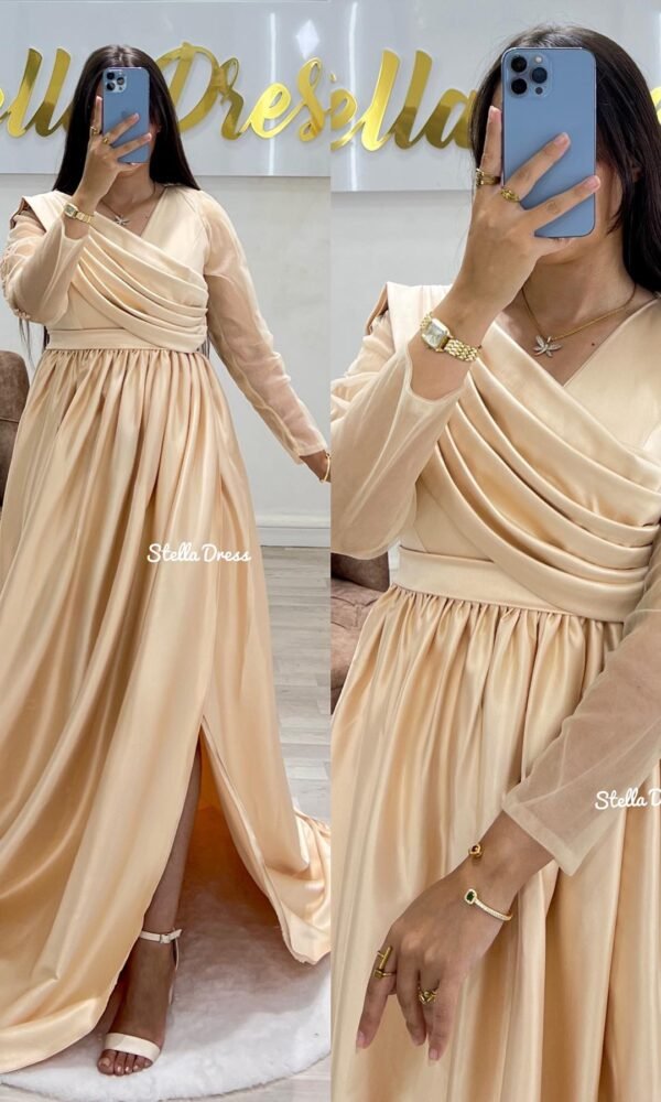 ROBE LARA